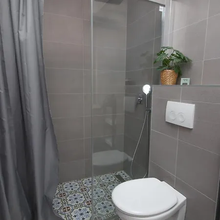 아파트 2 Bedroom Sunny