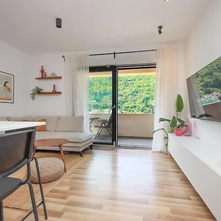 2 Bedroom Sunny * Dracevo Selo