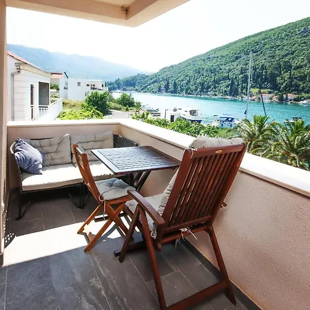 2 Bedroom Sunny Dracevo Selo